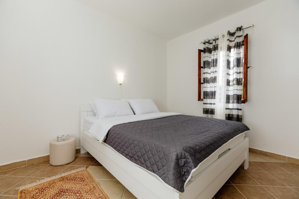 Villa Luxury Stone On The Sea With Private Pool And View Kotor Exterior foto